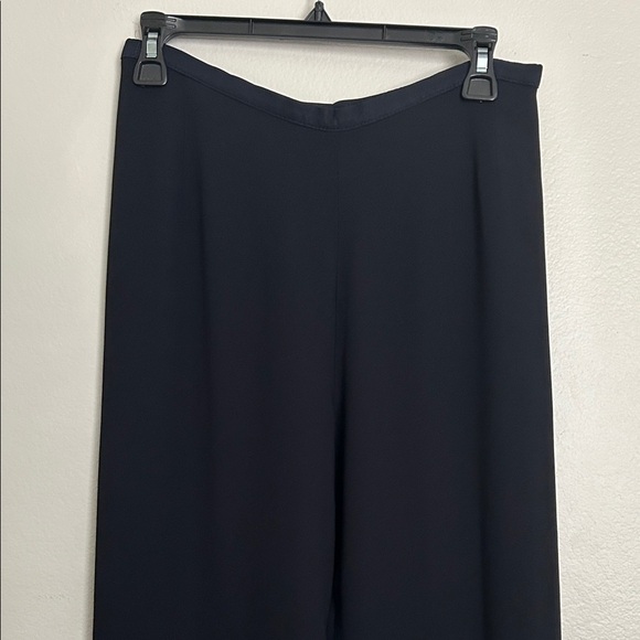 “Vintage St Michael by Marks & Spencer – Made in the UK”.
Wide leg size M - Picture 6 of 11